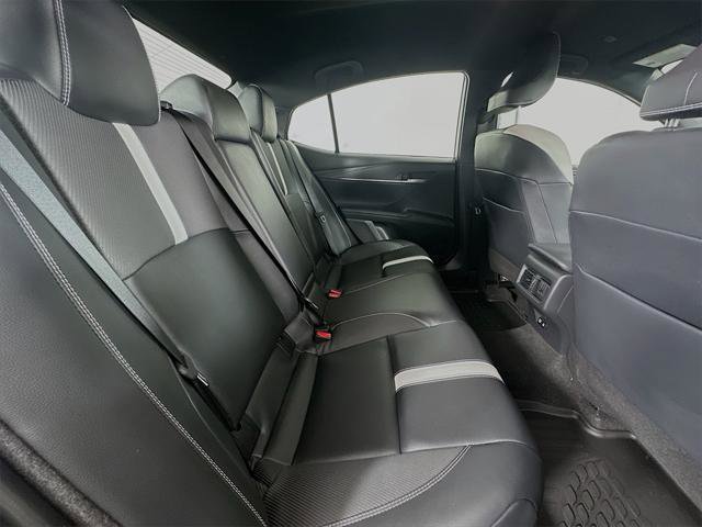 Certified 2025 Toyota Camry SE image 9