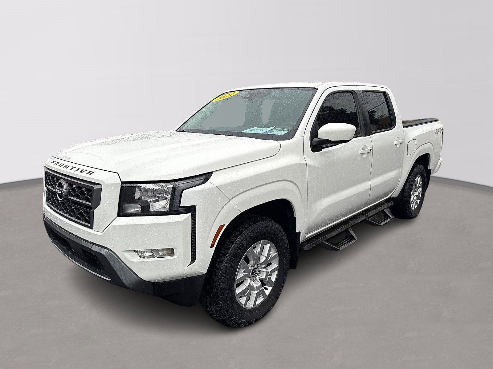 Used 2022 Nissan Frontier SV AWD/4WD image 1