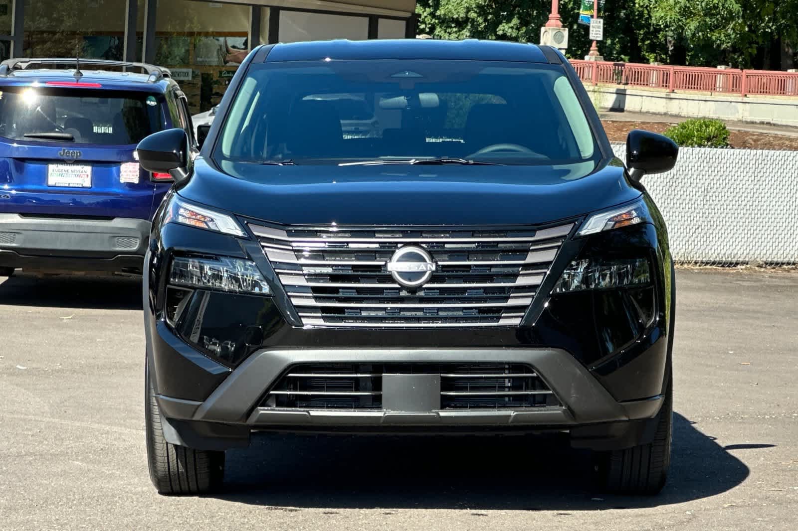 New 2026 Nissan Rogue SV AWD/4WD image 10