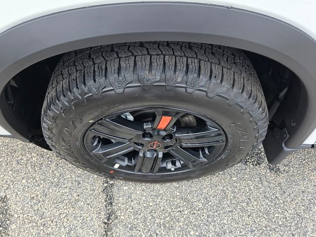 New 2026 Nissan Rogue SV image 18