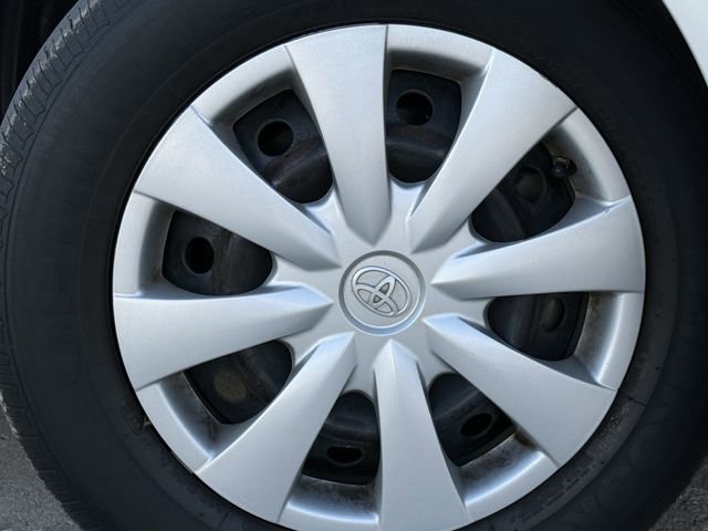 Used 2013 Toyota Corolla L image 9