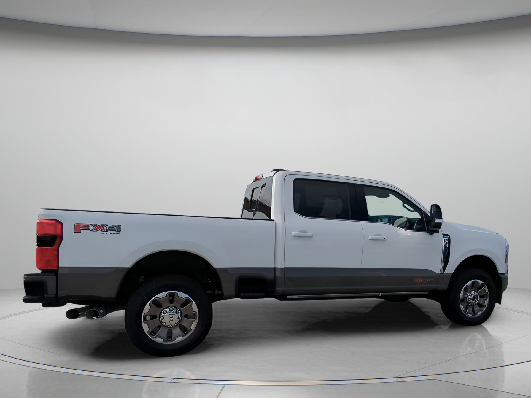 New 2026 Ford F350 King Ranch image 32