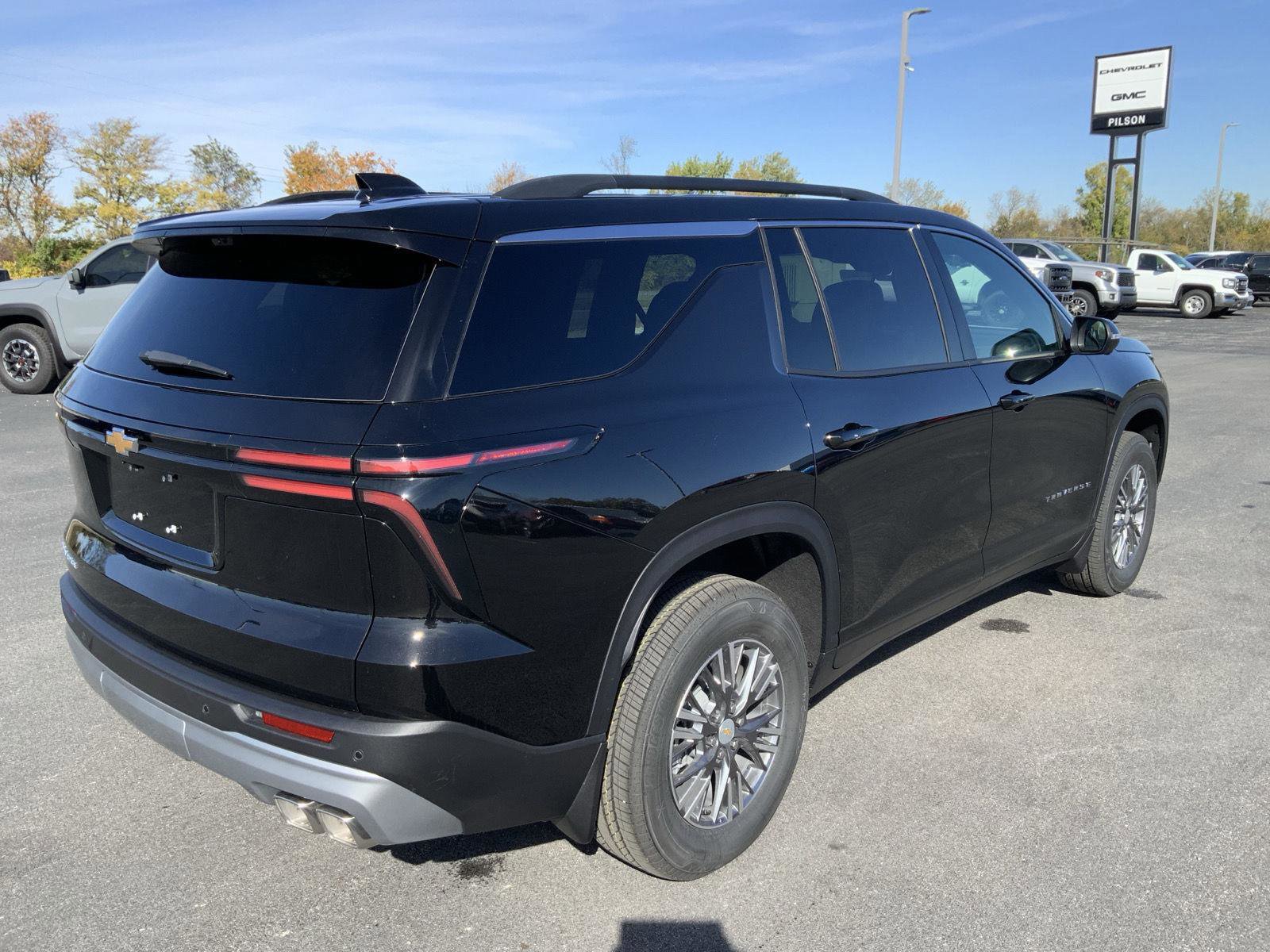 New 2026 Chevrolet Traverse LT w/ Driver Confidence Package image 15