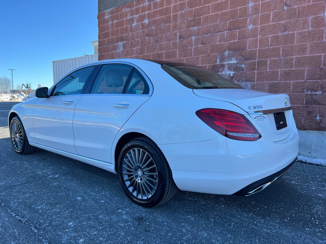 Used 2015 Mercedes-Benz C 300 4MATIC Sedan w/ Premium 1 Package image 5