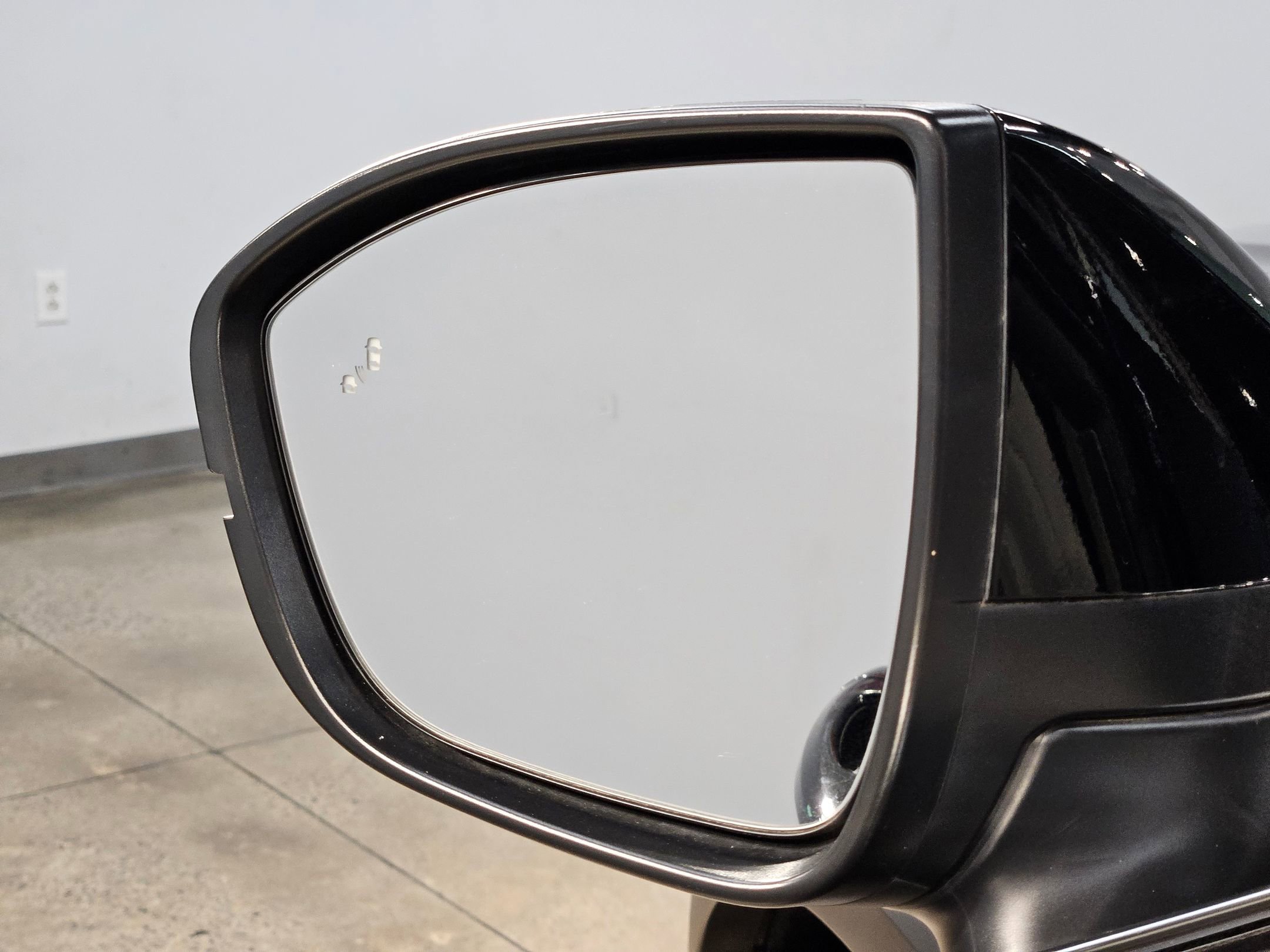 Used 2022 Nissan Pathfinder SL image 22