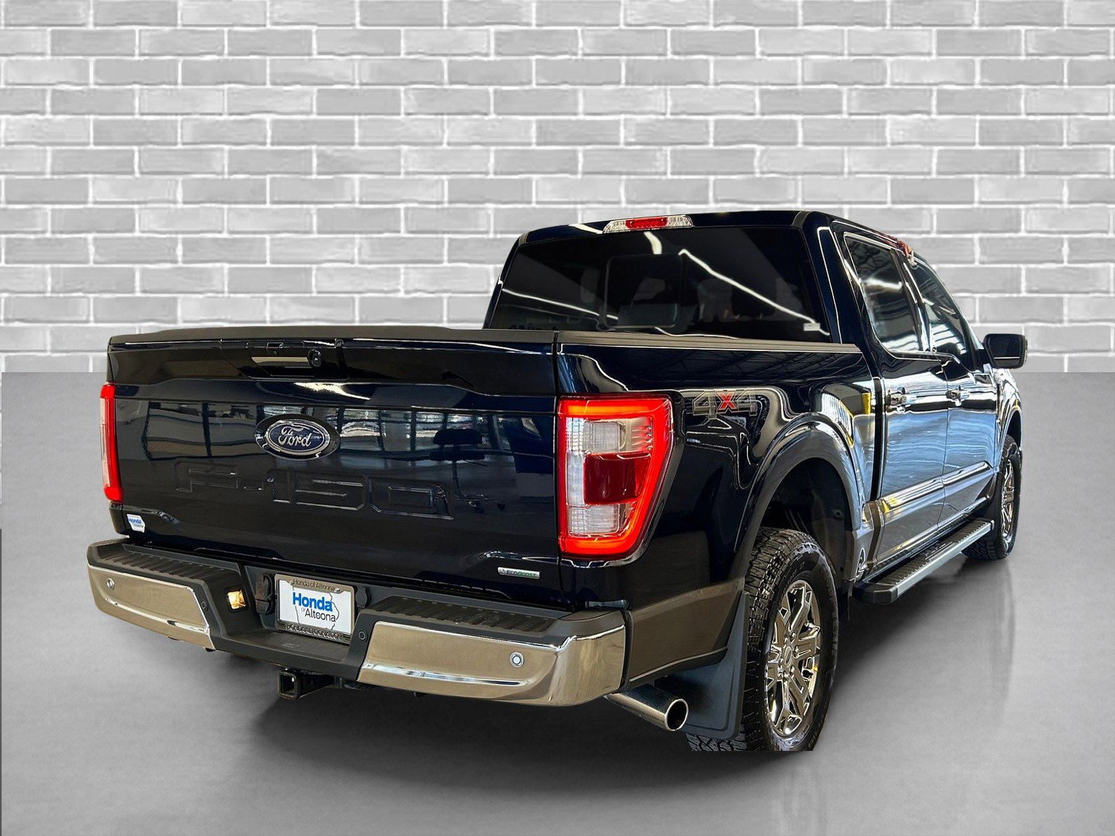Used 2022 Ford F150 Lariat w/ Equipment Group 502A High image 5