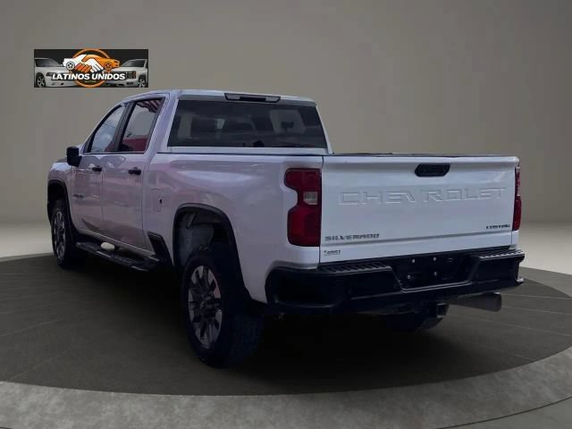 Used 2024 Chevrolet Silverado 2500 Custom w/ Custom Value Package AWD/4WD image 4