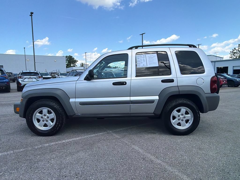 Used 2006 Jeep Liberty Sport RWD video 3