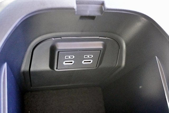 Used 2025 Toyota RAV4 LE FWD image 42