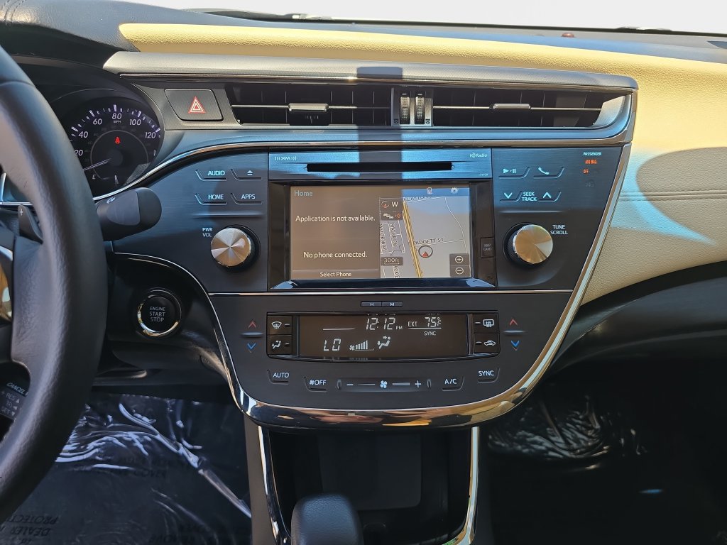 Used 2016 Toyota Avalon XLE Premium FWD image 22
