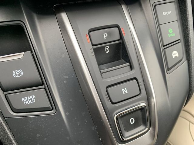Used 2021 Honda CR-V Touring image 25