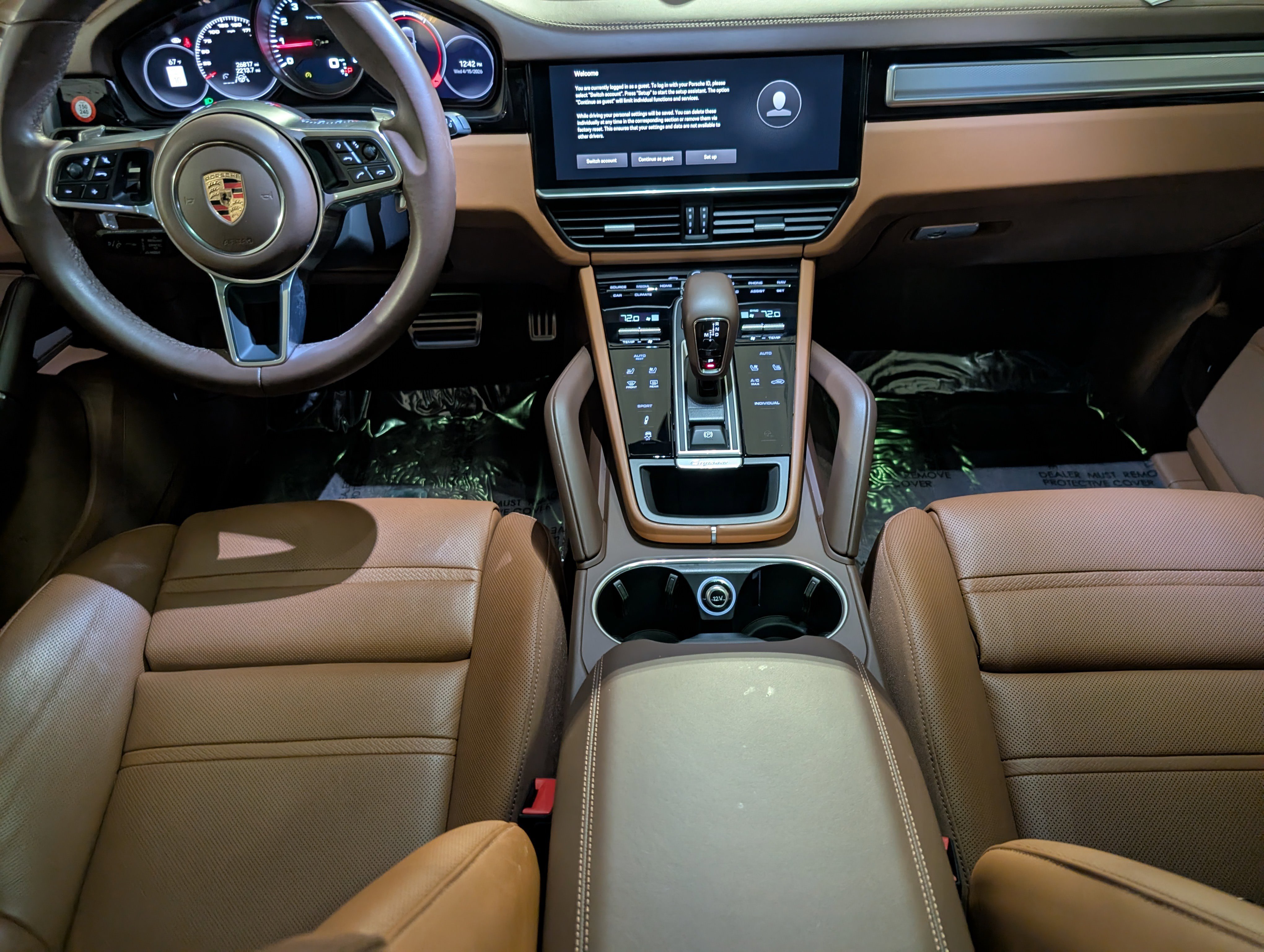 Certified 2023 Porsche Cayenne S Platinum AWD/4WD image 24