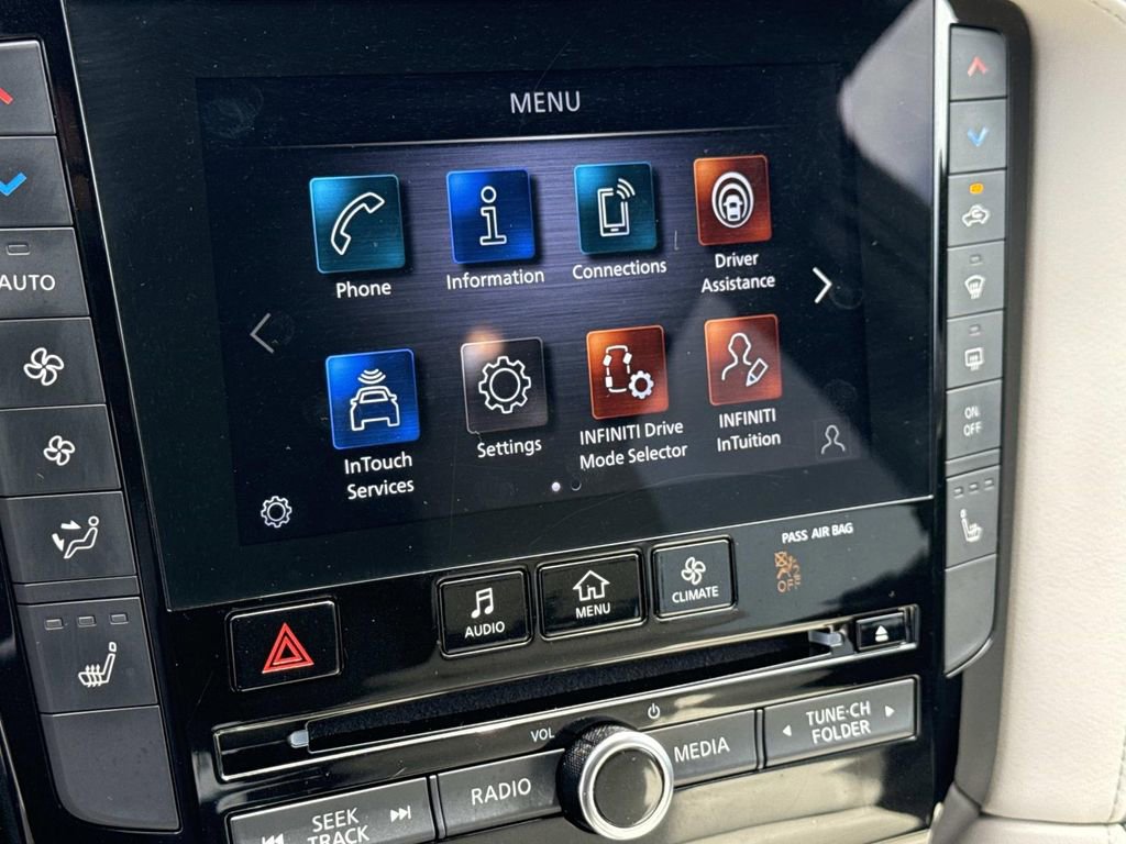 Certified 2023 INFINITI QX55 Luxe w/ Cargo Package image 3