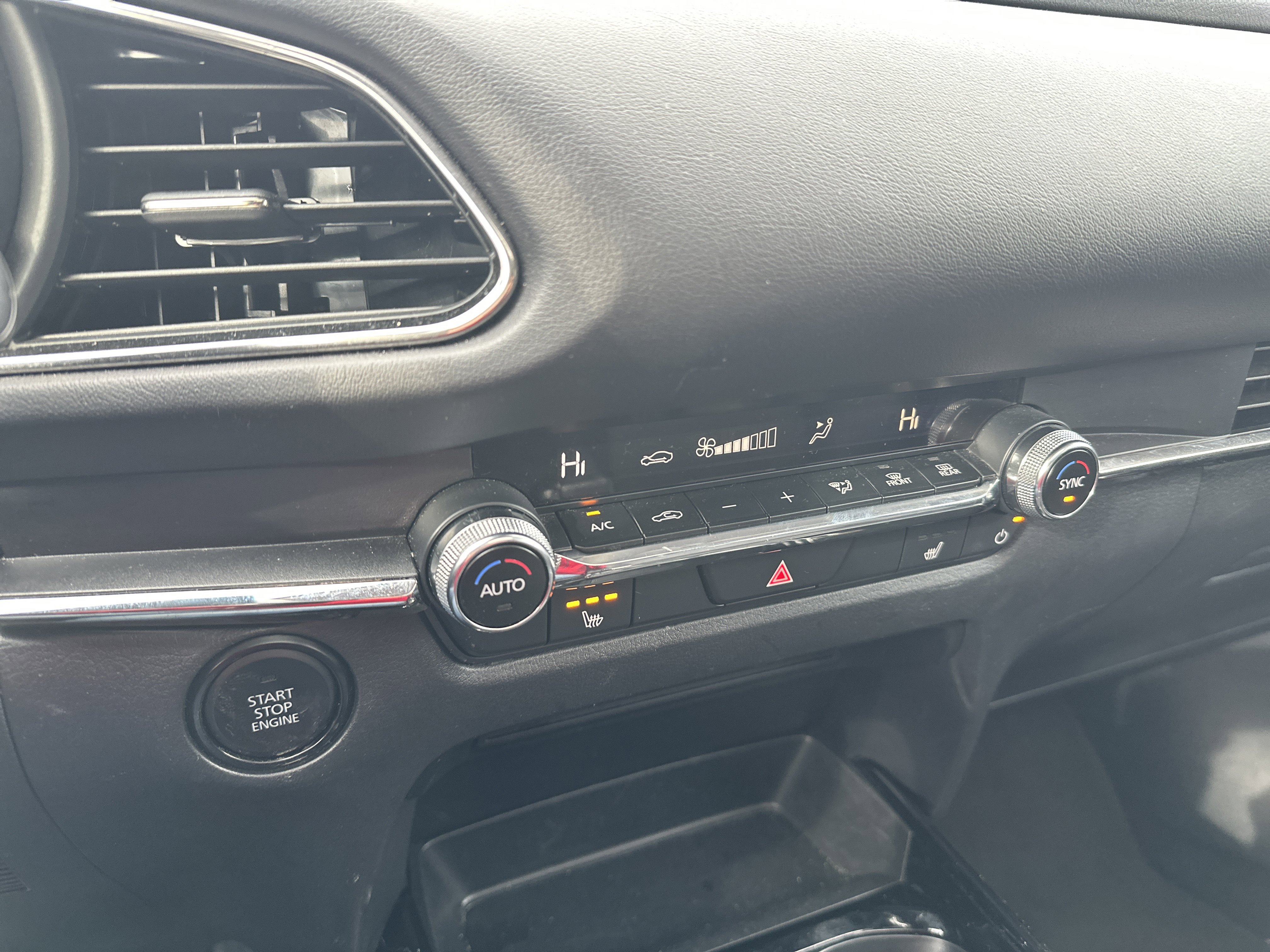 Used 2024 MAZDA CX-30 AWD 2.5 S w/ Preferred Package image 21