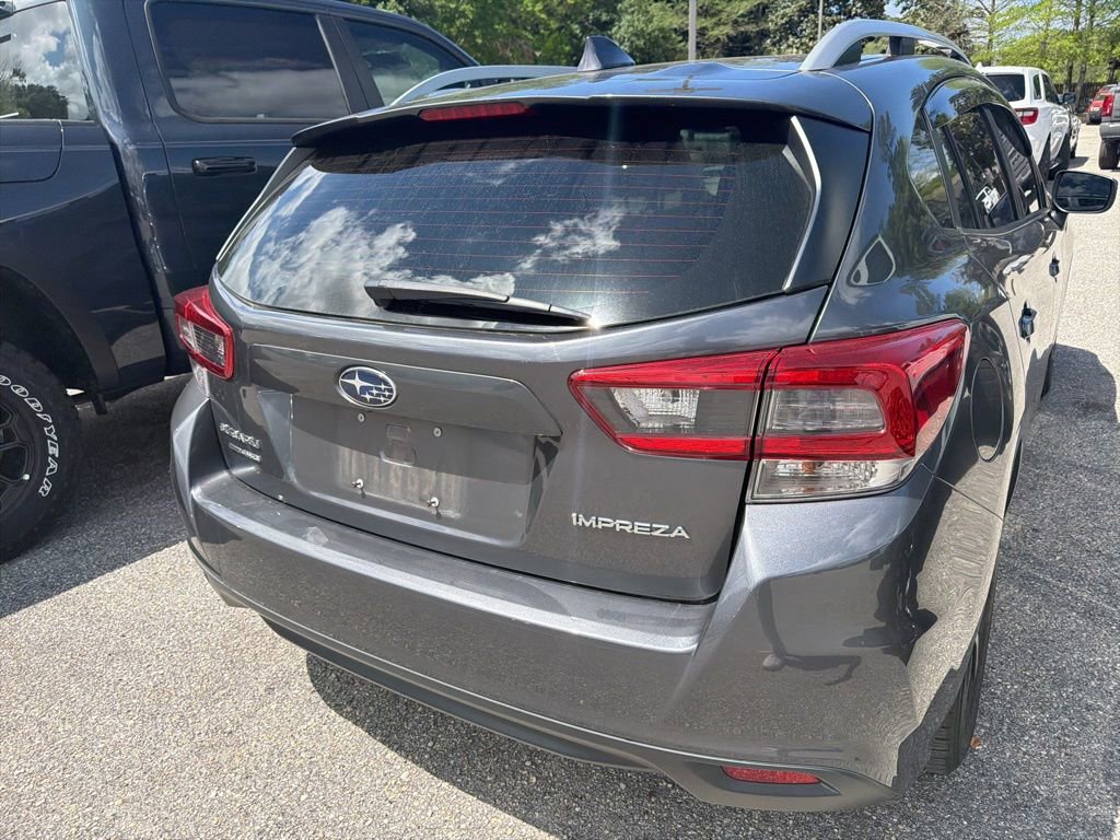 Used 2022 Subaru Impreza Premium image 4