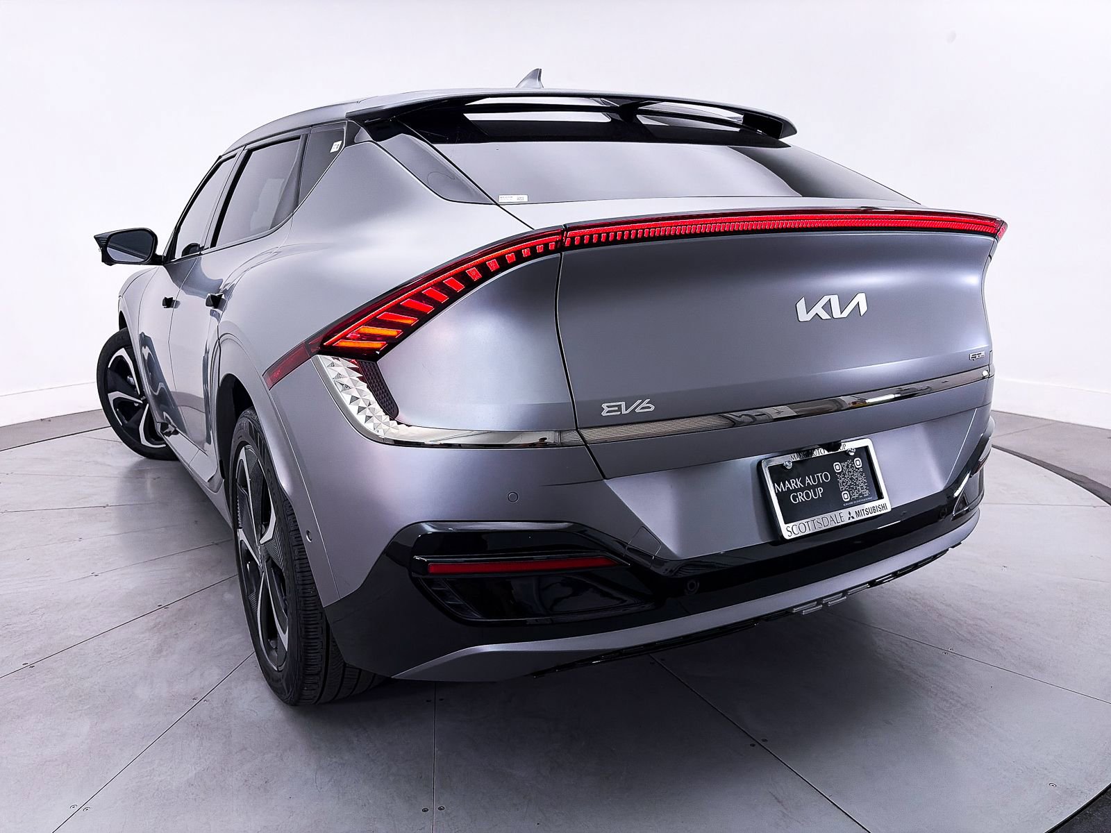 Certified 2023 Kia EV6 GT-Line w/ GT-Line White Seat Package AWD/4WD image 10