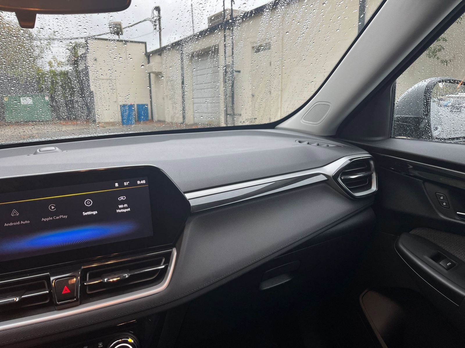 Used 2025 Chevrolet TrailBlazer LT image 31