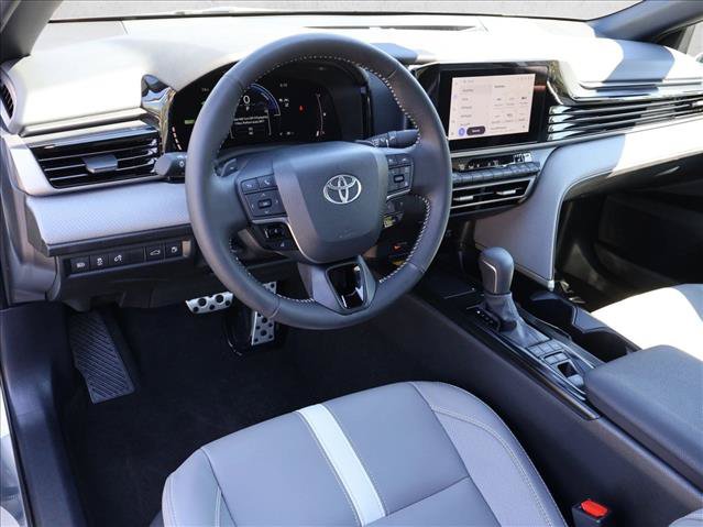 Used 2025 Toyota Camry SE w/ Convenience Package AWD/4WD image 12