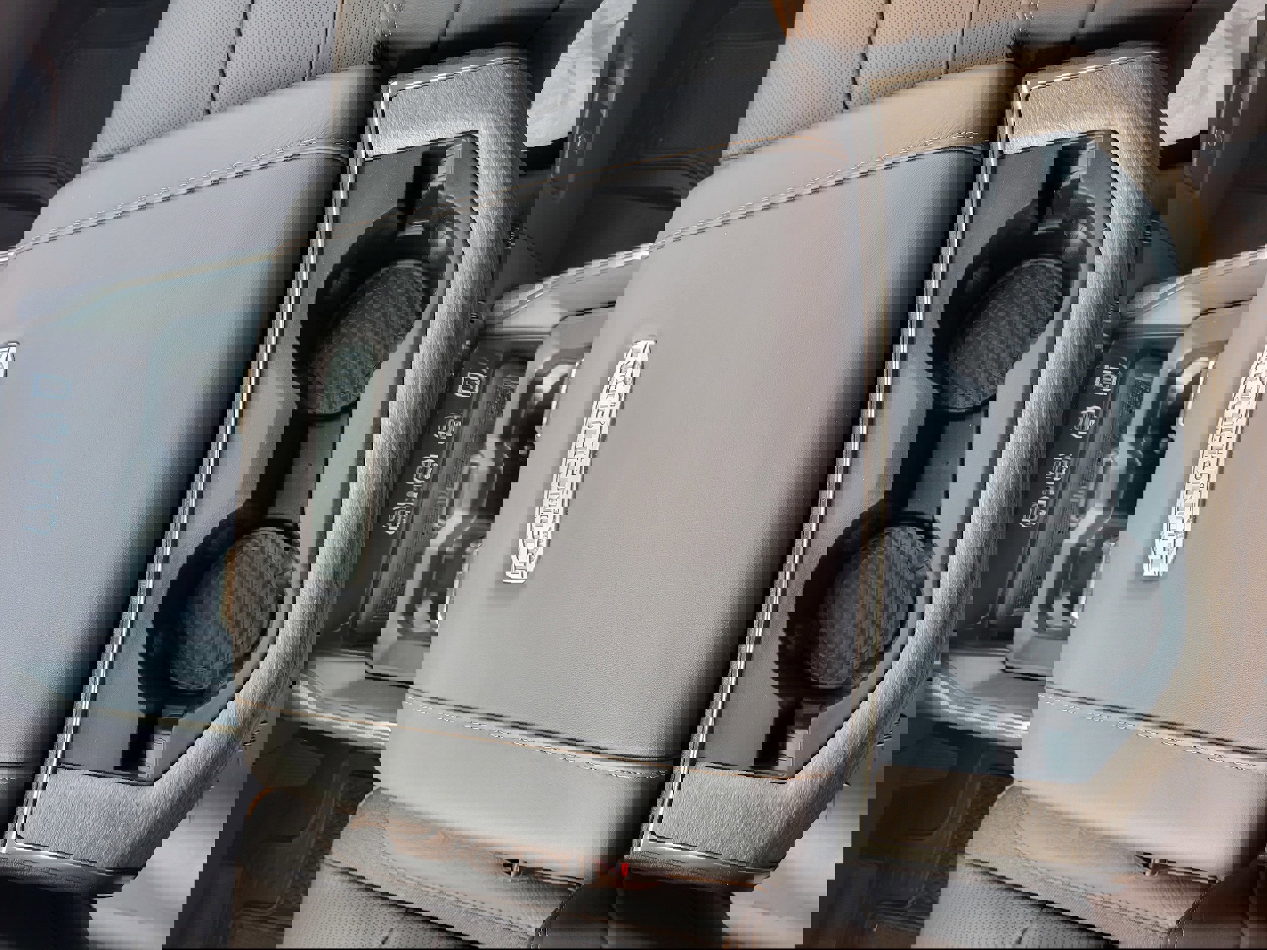 New 2026 RAM 2500 Limited image 28