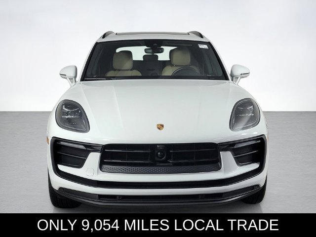 Used 2024 Porsche Macan AWD/4WD image 8