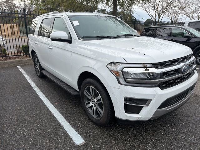 Used 2024 Ford Expedition Limited image 17