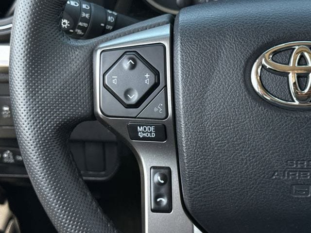 Used 2023 Toyota Tacoma SR5 RWD image 14
