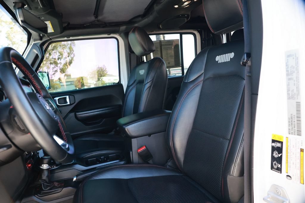 Used 2021 Jeep Gladiator Rubicon AWD/4WD image 20