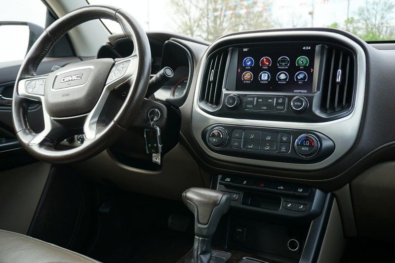 Used 2016 GMC Canyon SLT w/ Driver Alert Package AWD/4WD image 37
