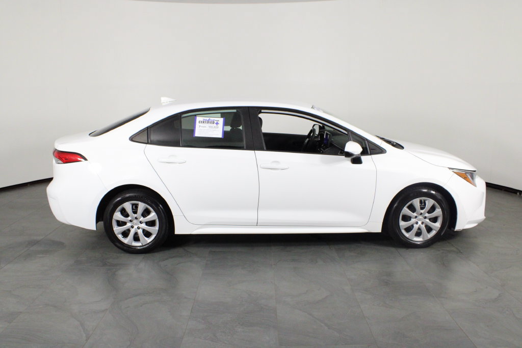 Used 2024 Toyota Corolla LE FWD image 11