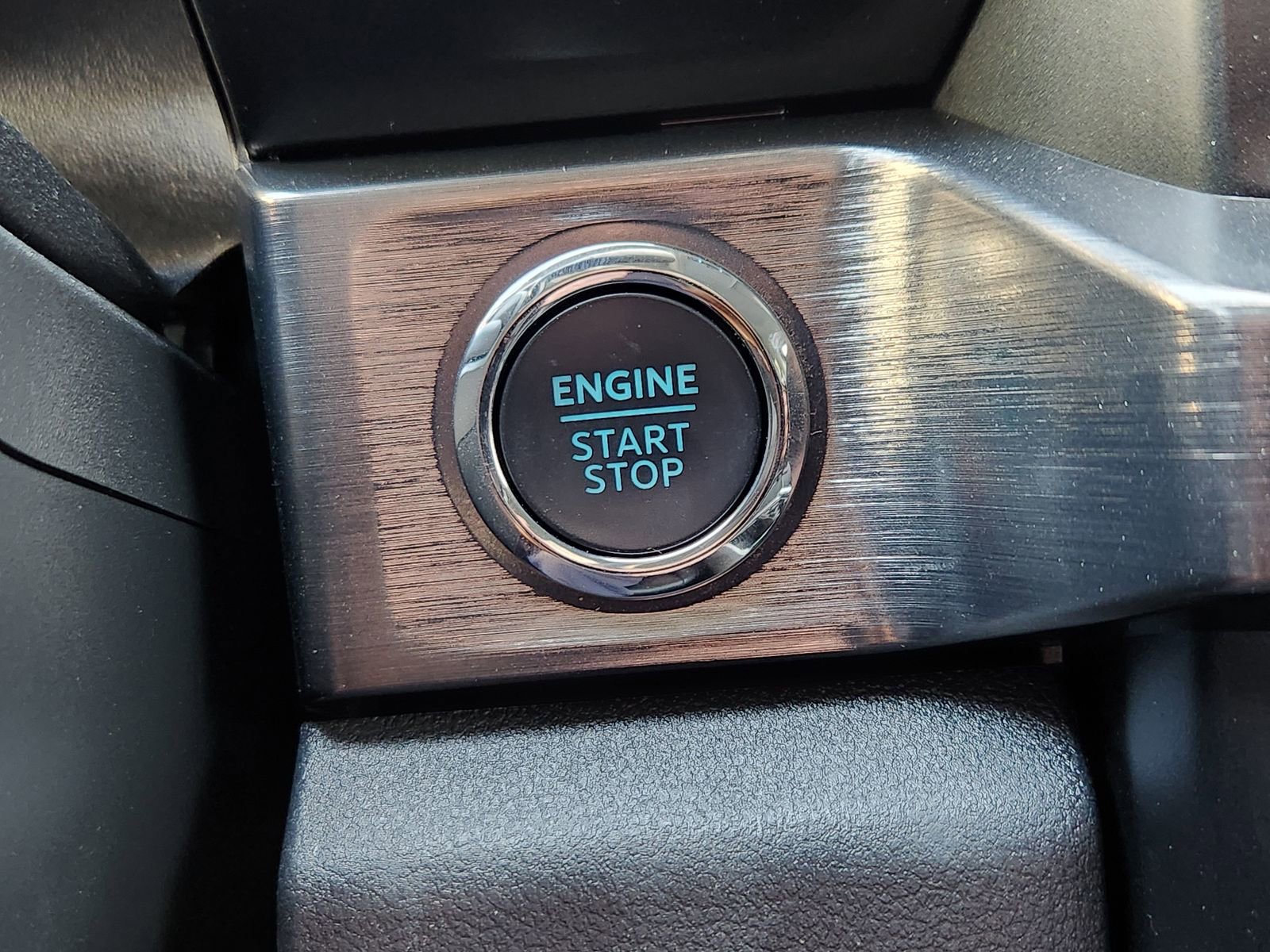 Used 2024 Ford F250 Lariat image 26