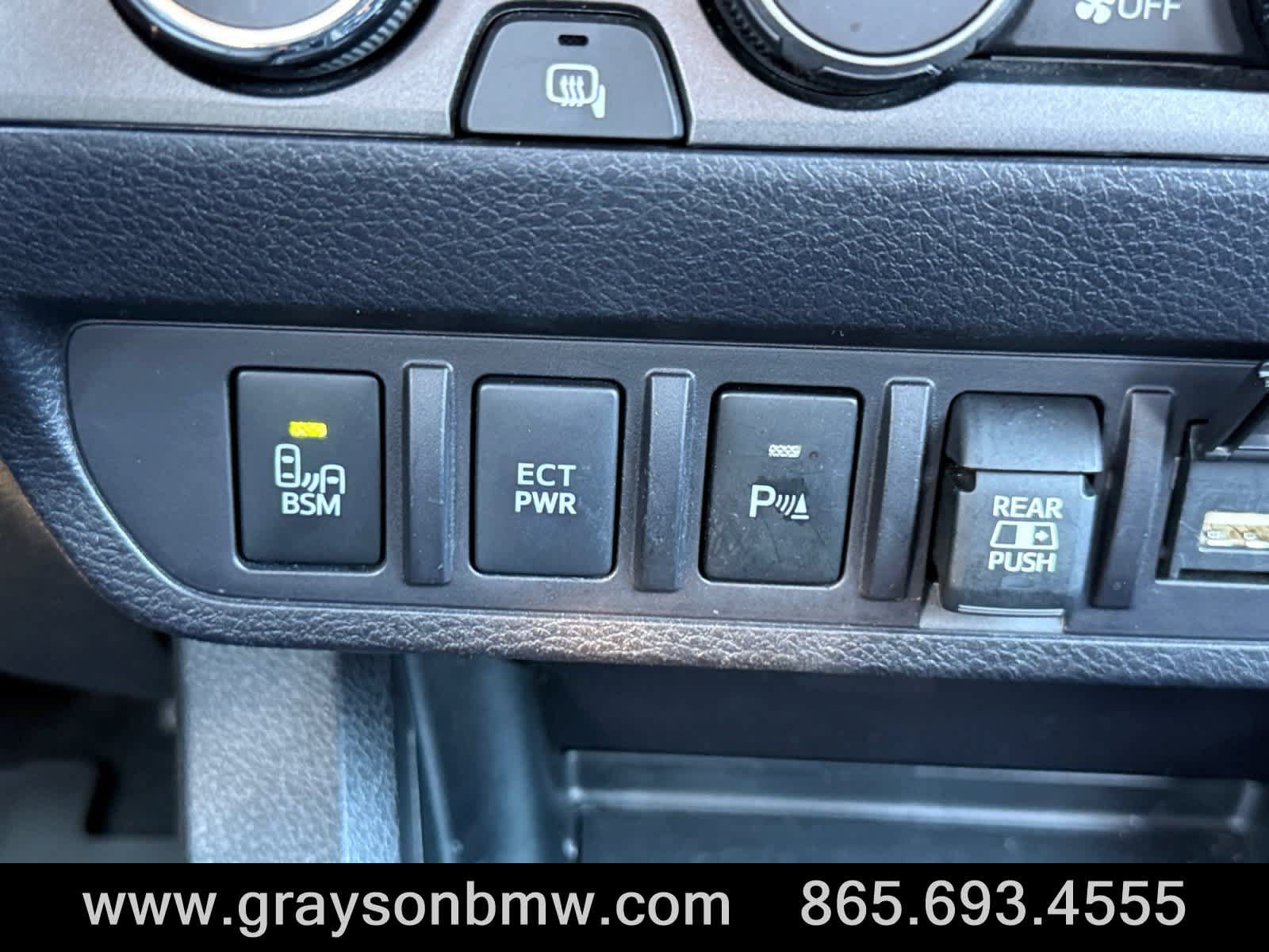 Used 2023 Toyota Tacoma TRD Pro AWD/4WD image 28