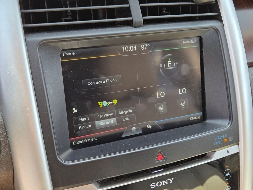 Used 2012 Ford Edge Limited w/ Driver Entry Pkg FWD image 10