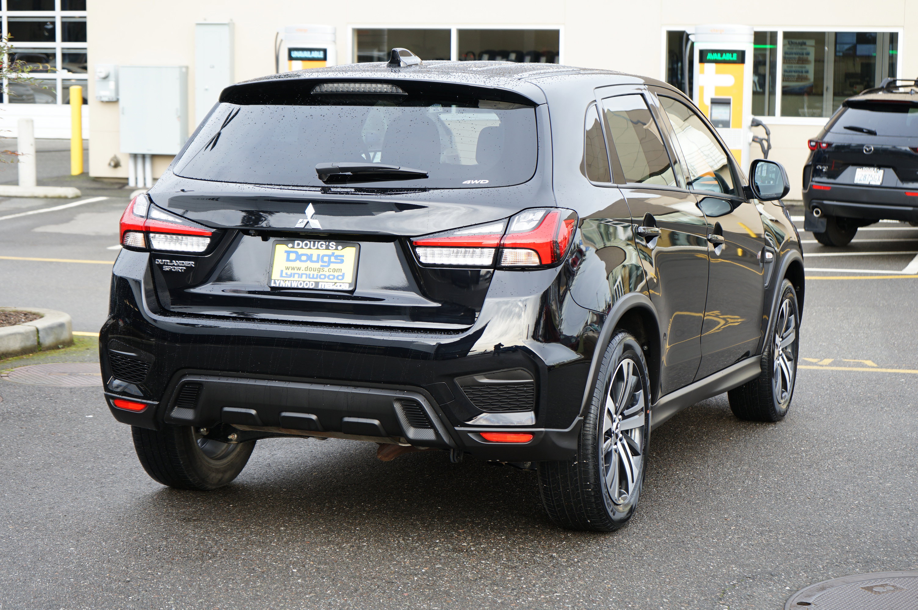 Used 2025 Mitsubishi Outlander Sport ES image 4