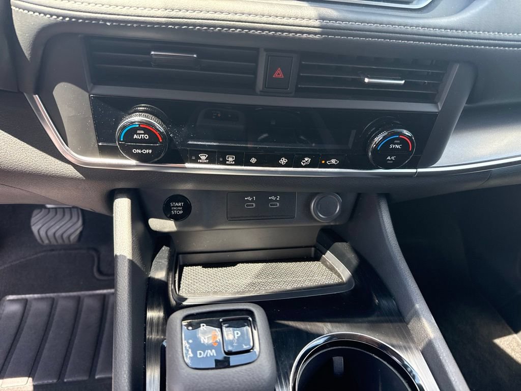 Used 2026 Nissan Rogue SV AWD/4WD image 28
