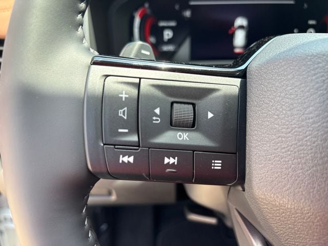 New 2026 Nissan Rogue Platinum w/ Platinum Premium Package AWD/4WD image 32