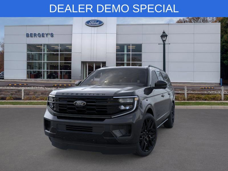 New 2026 Ford Expedition Max Platinum w/ Stealth Performance Package AWD/4WD image 2