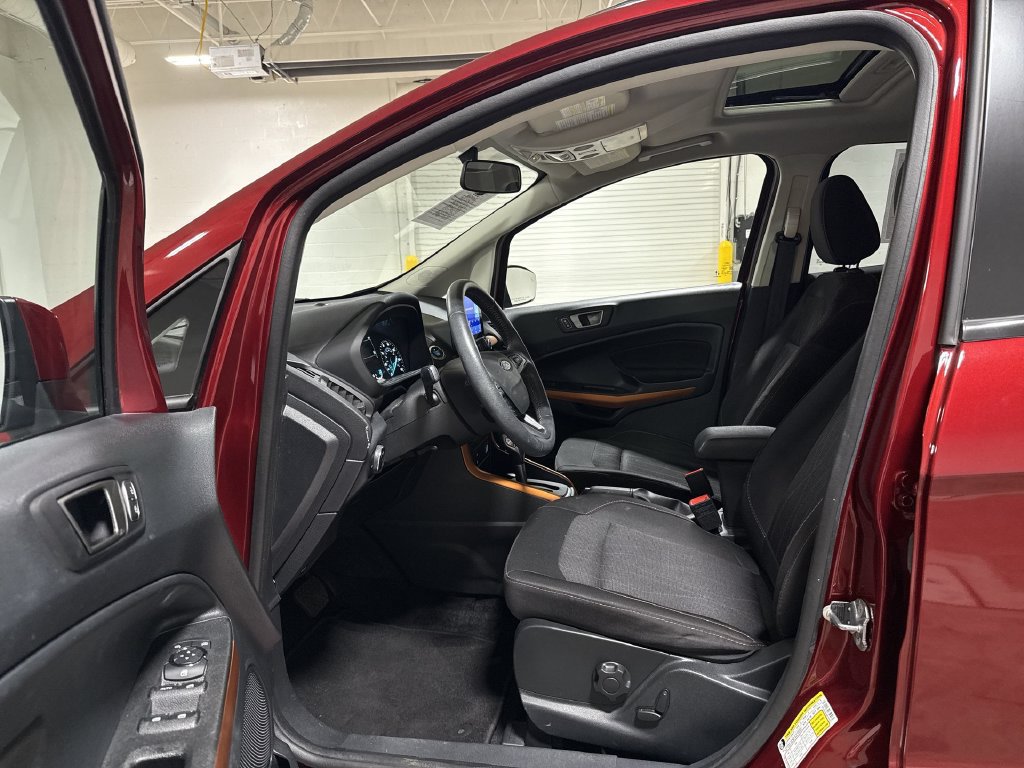 Used 2022 Ford EcoSport SE w/ SE Convenience Package AWD/4WD image 21