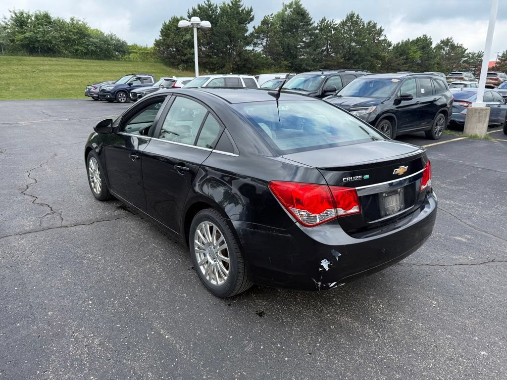 Used 2012 Chevrolet Cruze Eco FWD image 2