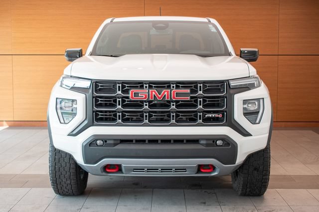 Used 2023 GMC Canyon AT4 AWD/4WD image 2