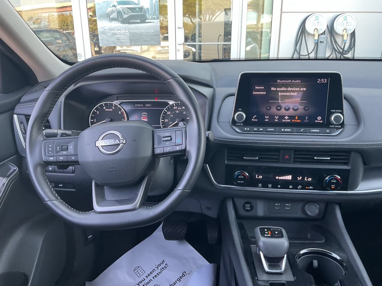 Used 2025 Nissan Rogue SV FWD image 11