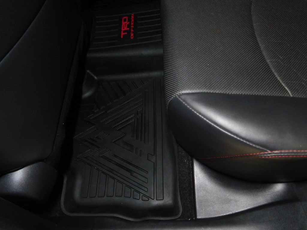 Used 2020 Toyota RAV4 TRD Off-Road w/ TRD Off-Road Weather Package AWD/4WD image 71