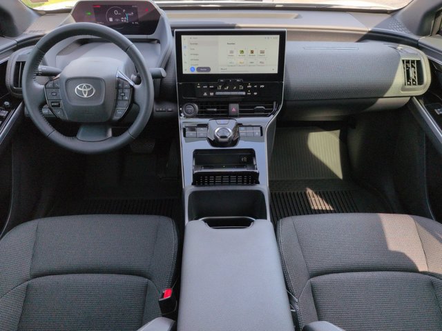 Used 2024 Toyota bZ4X FWD image 15
