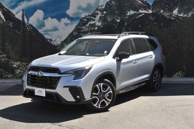 Used 2025 Subaru Ascent Limited w/ Popular Package #2 image 6