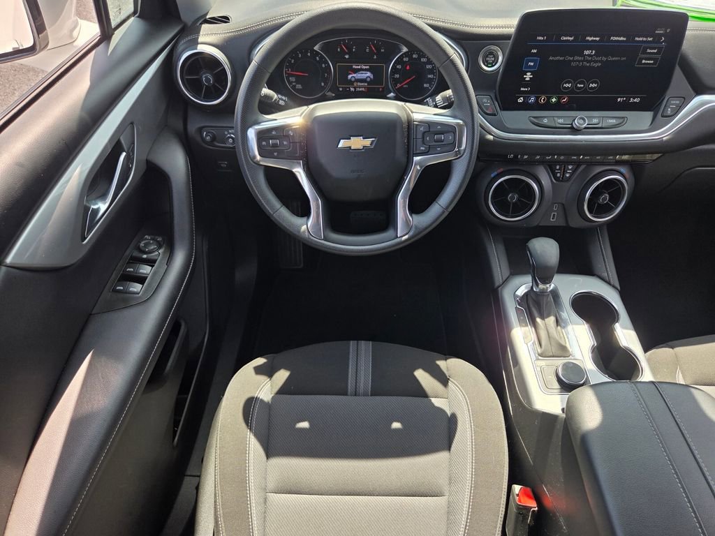 Certified 2023 Chevrolet Blazer LT FWD image 12