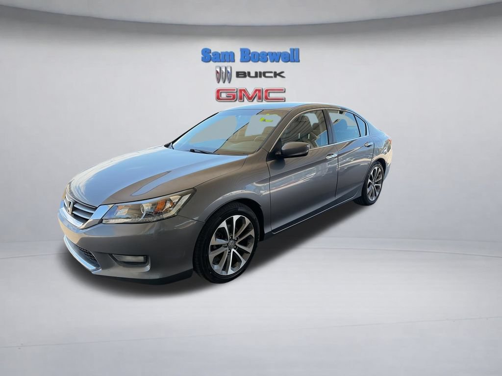 Used 2015 Honda Accord Sport image 4