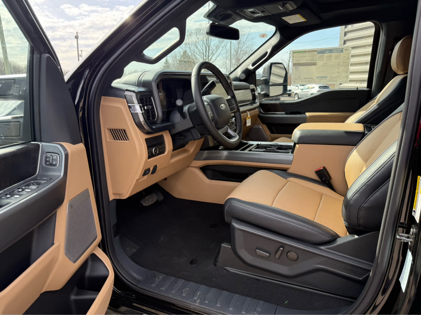 New 2025 Ford F350 Lariat w/ Chrome Package image 10