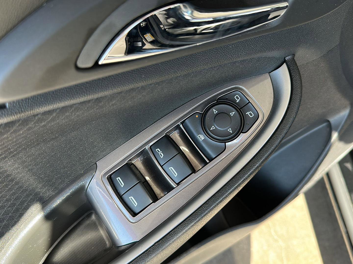 Used 2025 Chevrolet Malibu LT image 22