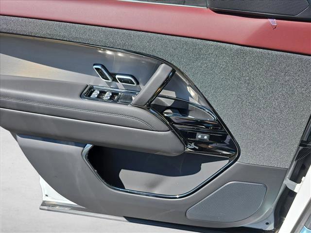 New 2026 Land Rover Range Rover Sport Dynamic SE AWD/4WD image 25