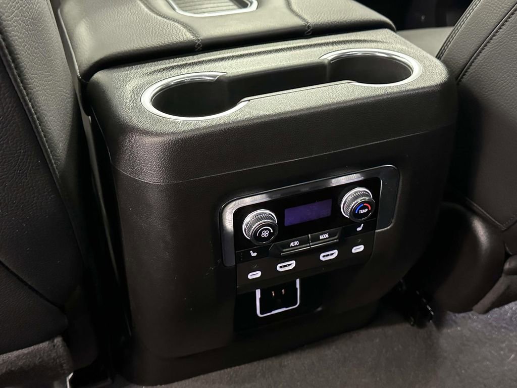 Certified 2024 GMC Yukon Denali w/ Advanced Technology Package image 15