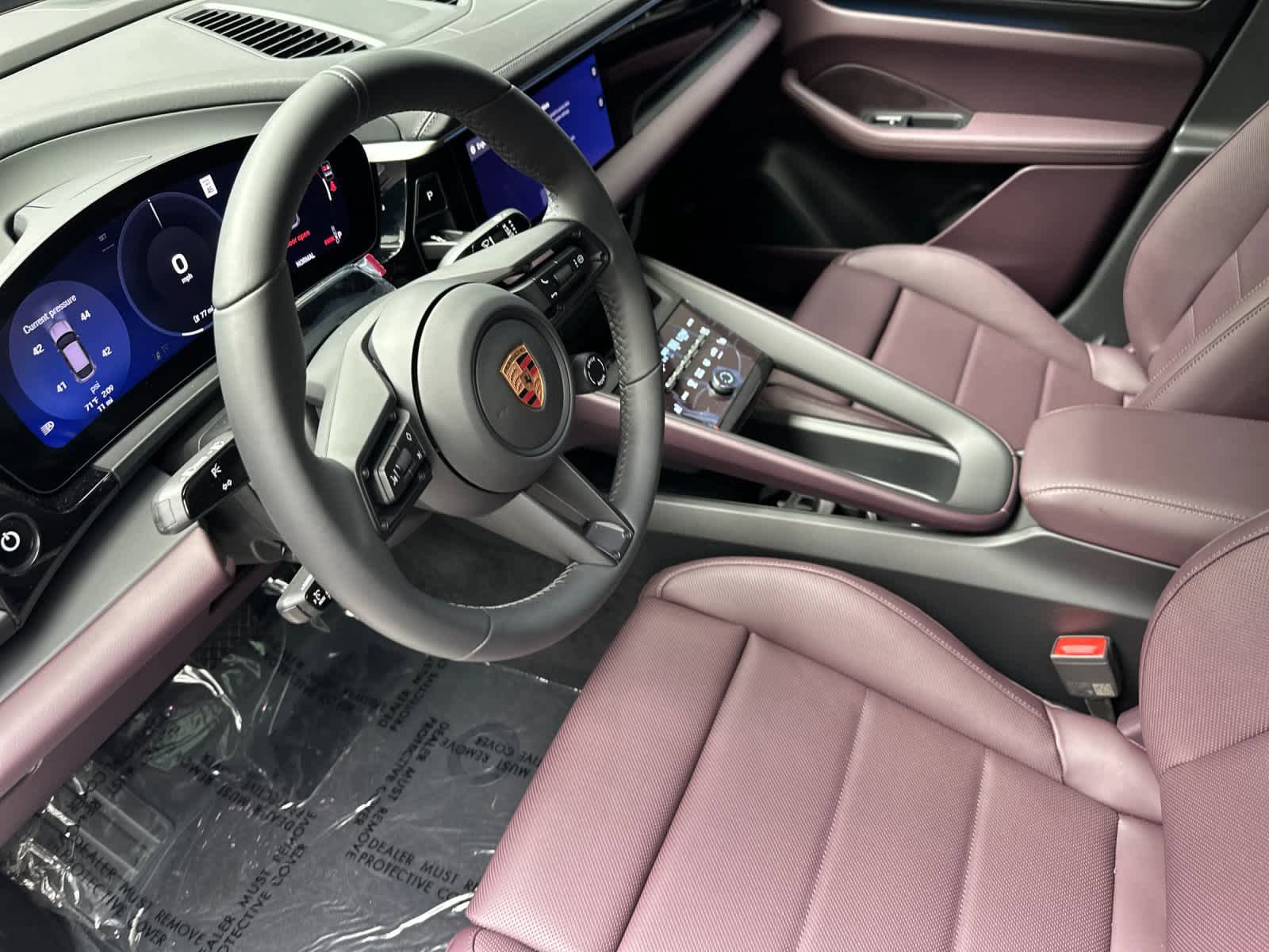 New 2026 Porsche Macan Electric image 4